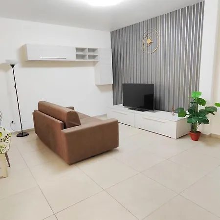 U Futtinu House 아파트 *